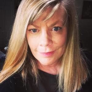 Meet your Posher, Claudine